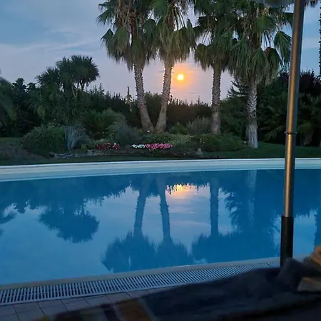 Bed and Breakfast L'introvabile Τσεζένα